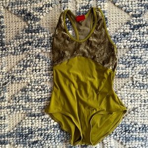 Yumiko size small